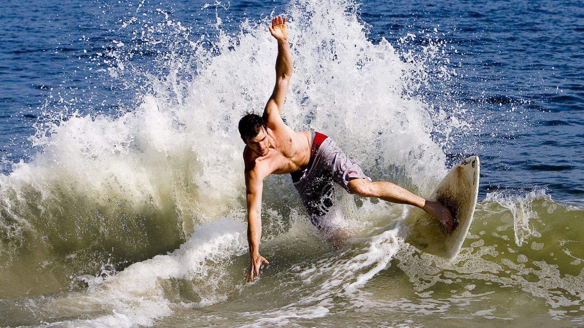 当开拓者撞上骑士，乔治，那个为大场面而生的男人